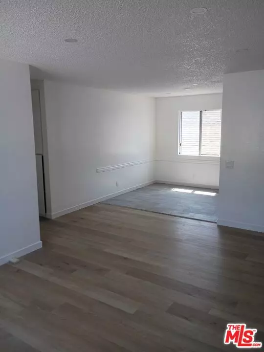 Los Angeles, CA 90011,4353 Avalon