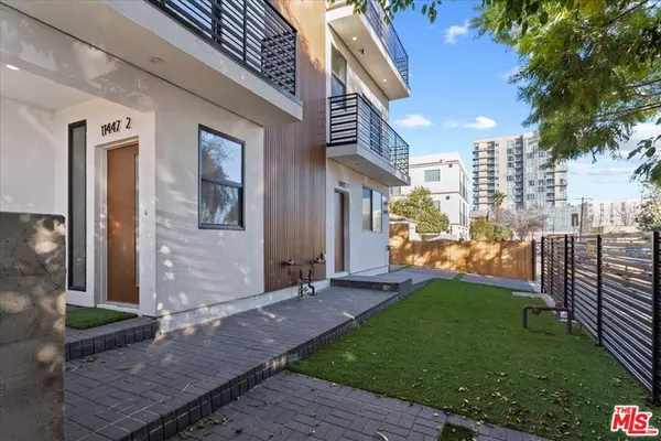 North Hollywood, CA 91601,11447 Cumpston ST