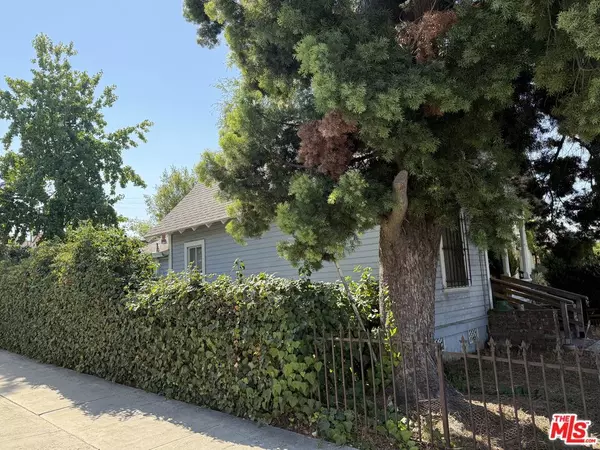 Los Angeles, CA 90042,234 Newland ST