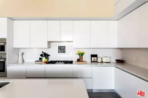 Palm Springs, CA 92262,4631 Kellogg WAY