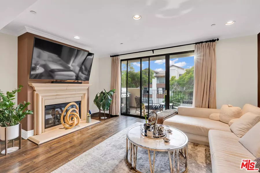 1530 Camden AVE #304, Los Angeles, CA 90025