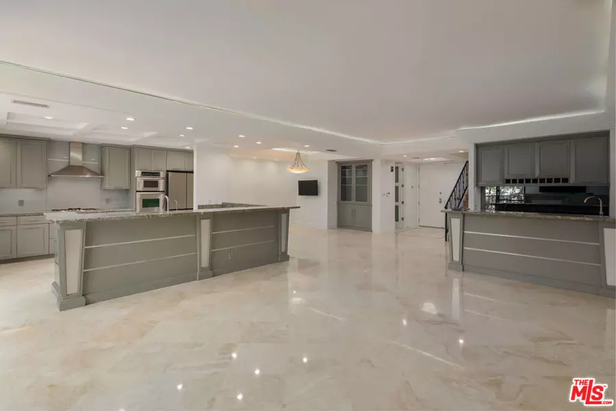 211 S Spalding DR #108S, Beverly Hills, CA 90212