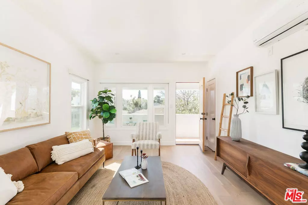 Los Angeles, CA 90034,5847 1/2 Ernest AVE