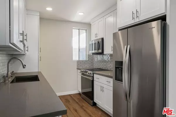 Santa Monica, CA 90404,1342 HARVARD ST #201