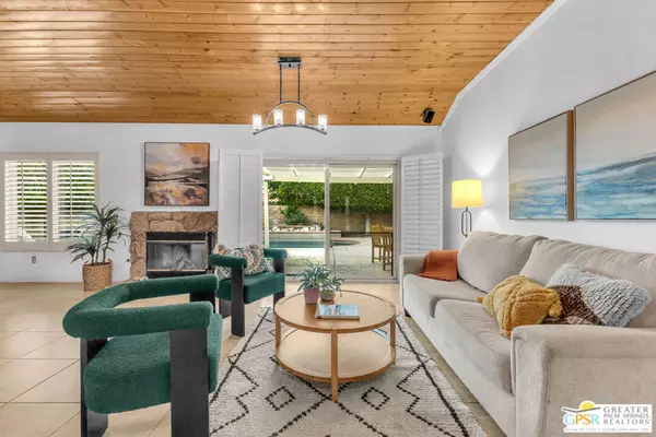 Palm Springs, CA 92262,1425 E Luna WAY