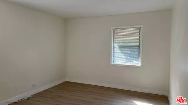 North Hollywood, CA 91601,11225 Emelita ST #11225