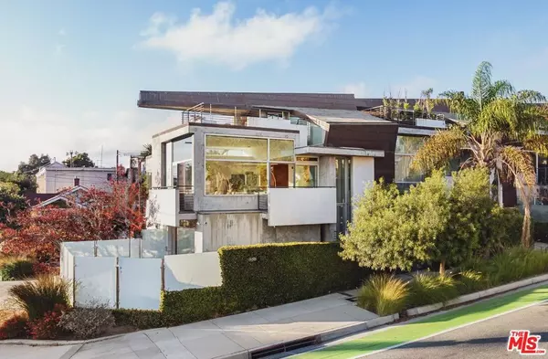 235 Ocean Park BLVD #1, Santa Monica, CA 90405