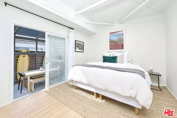 Venice, CA 90291,517 Venice WAY