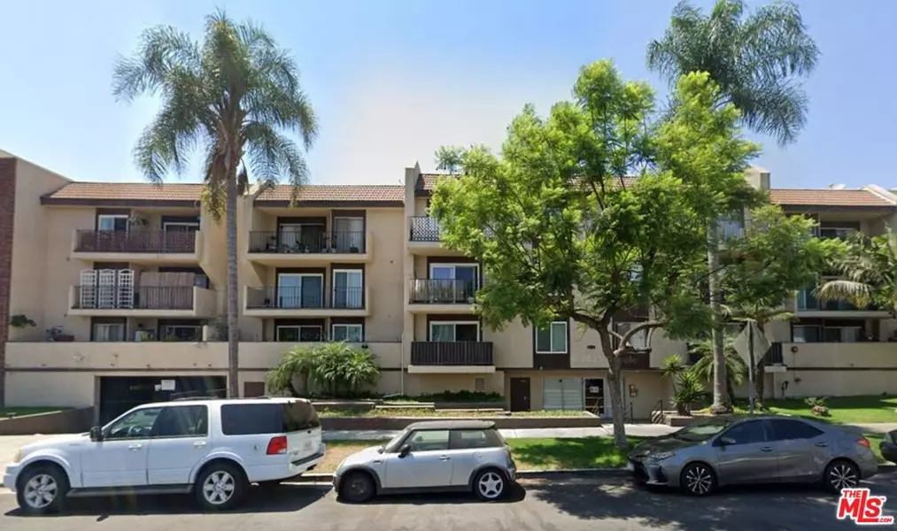 433 S Manhattan PL #103, Los Angeles, CA 90020