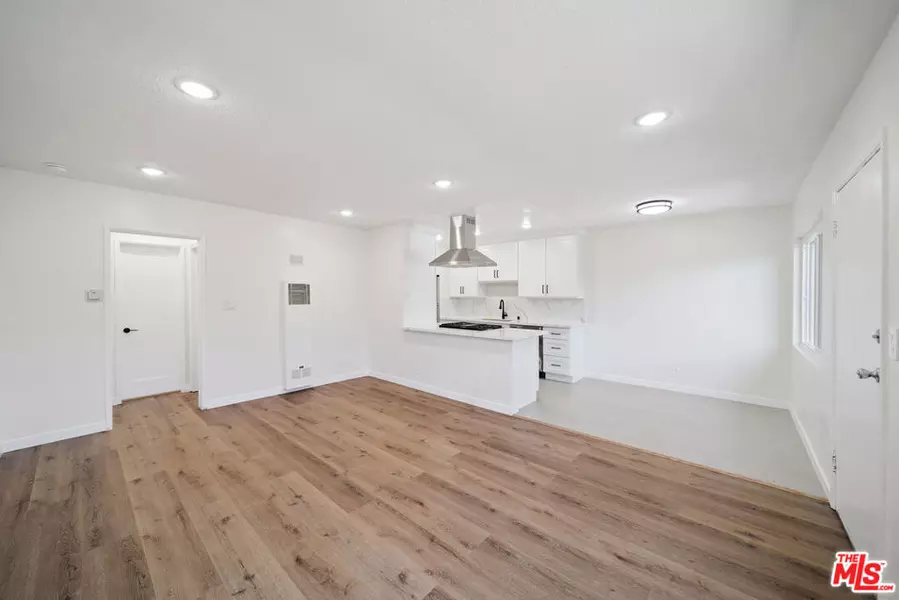 7209 Willoughby AVE #9, Los Angeles, CA 90046