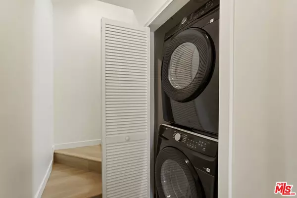 Los Angeles, CA 90025,1840 Stoner AVE