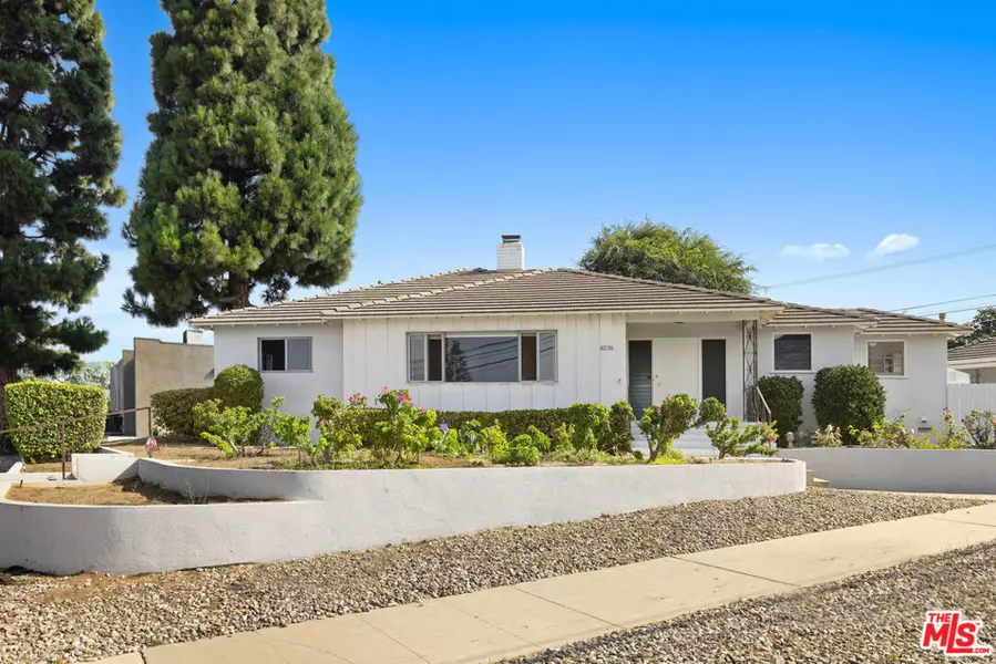 8136 LOYOLA BLVD, Los Angeles, CA 90045