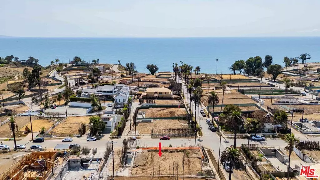 Pacific Palisades, CA 90272,500 Swarthmore AVE