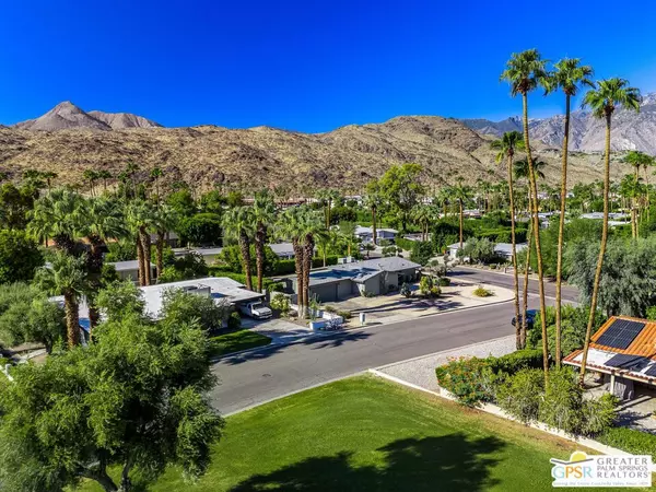 Palm Springs, CA 92264,5111 E Bobolink LN