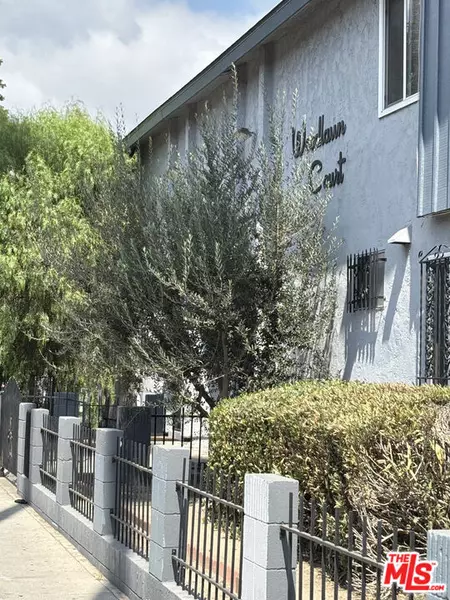 4252 Woodlawn AVE #1, Los Angeles, CA 90011