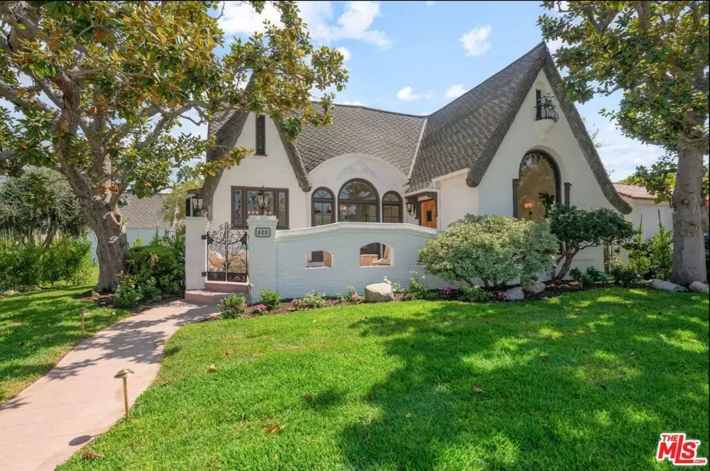 Los Angeles, CA 90036,802 S Cochran AVE