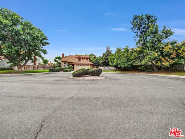 Ontario, CA 91761,2882 Butte Creek PL