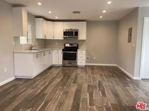 Sunland, CA 91040,8448 Fenwick ST