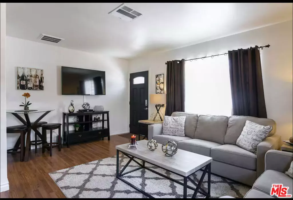 North Hollywood, CA 91601,5428 Colfax AVE ##D