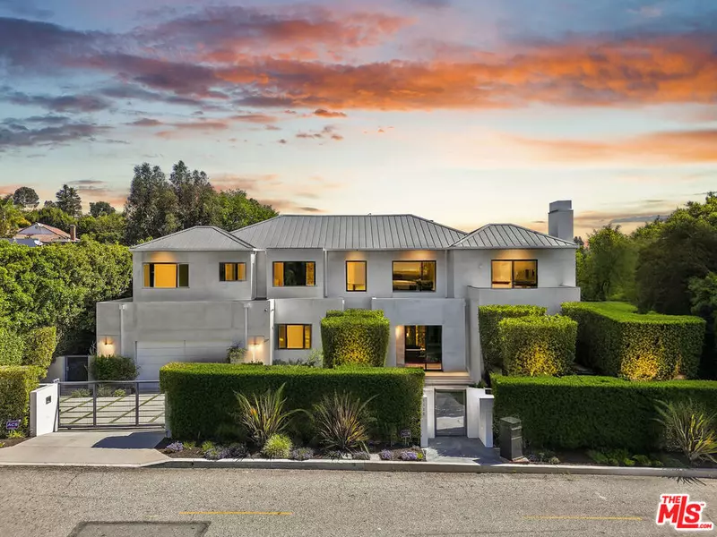 1116 Linda Flora DR, Los Angeles, CA 90049