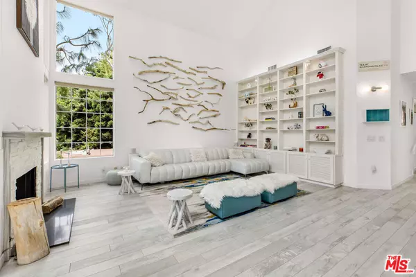 Marina Del Rey, CA 90292,4342 Redwood AVE #C301