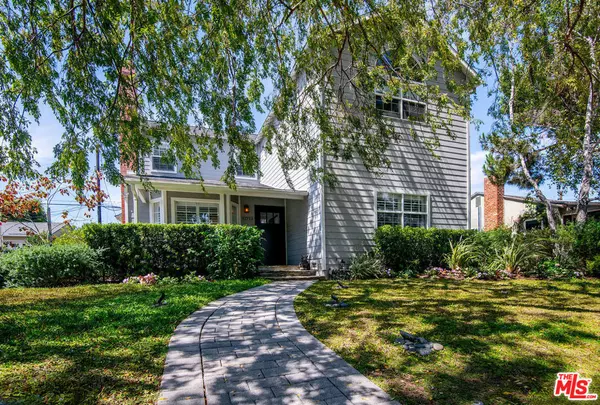 Los Angeles, CA 90066,12713 Stanwood DR