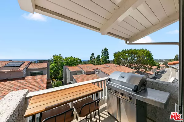 28206 Rey De Copas LN, Malibu, CA 90265