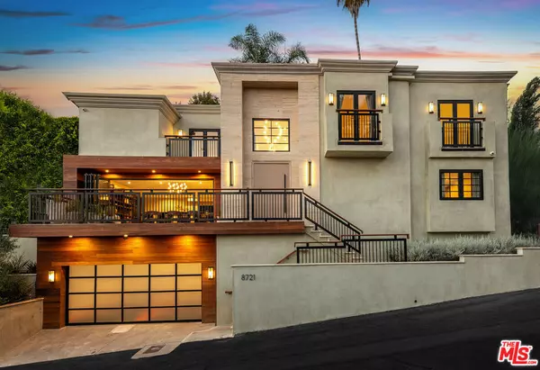 8721 Sunset Plaza TER, West Hollywood, CA 90069