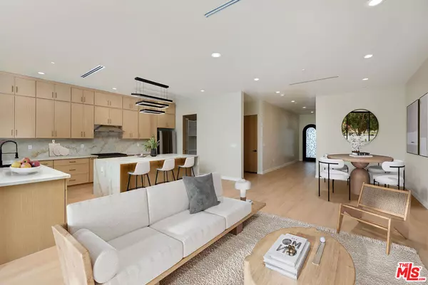 Encino, CA 91316,17510 Miranda ST