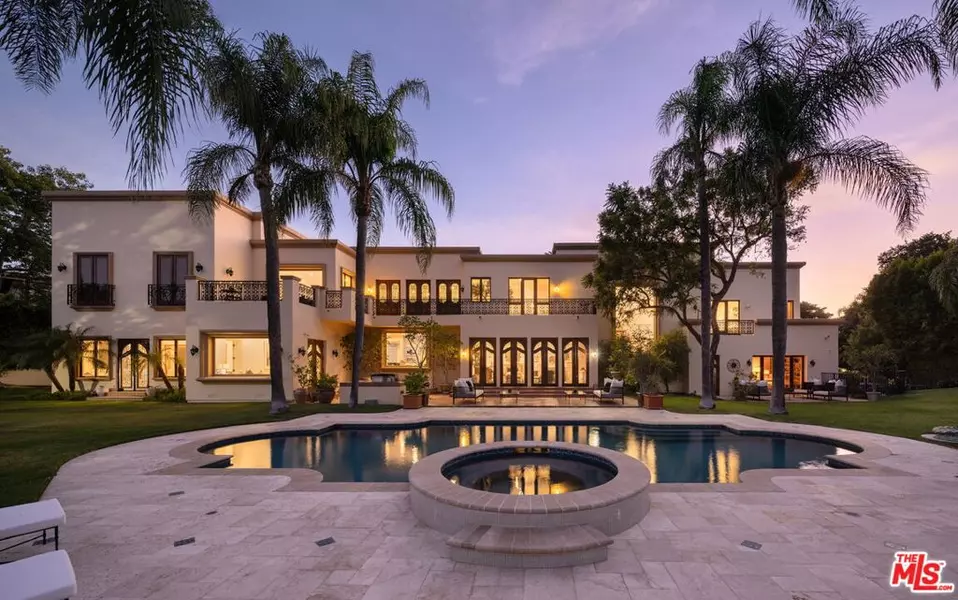 3364 Clerendon RD, Beverly Hills, CA 90210