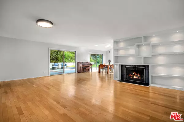 Rancho Palos Verdes, CA 90275,28068 Santona DR