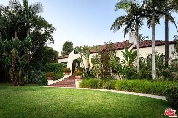 2073 N Catalina ST, Los Angeles, CA 90027