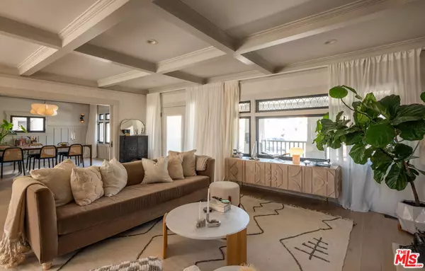 Los Angeles, CA 90006,1715 S Kingsley DR