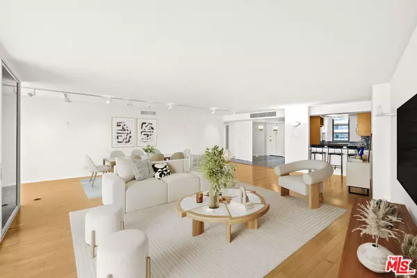 Marina Del Rey, CA 90292,4316 Marina City Dr #1033