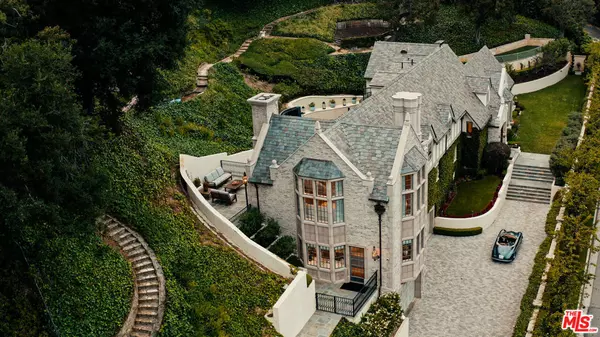 Los Angeles, CA 90077,10950 Bellagio RD