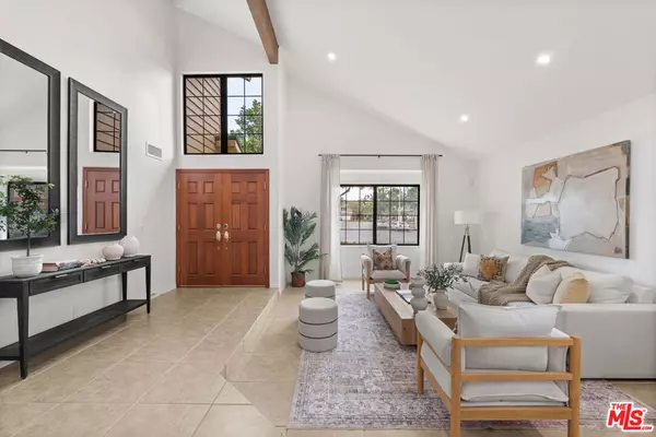 Inglewood, CA 90302,6514 S Copperwood AVE