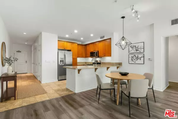 Los Angeles, CA 90013,629 Traction AVE #314