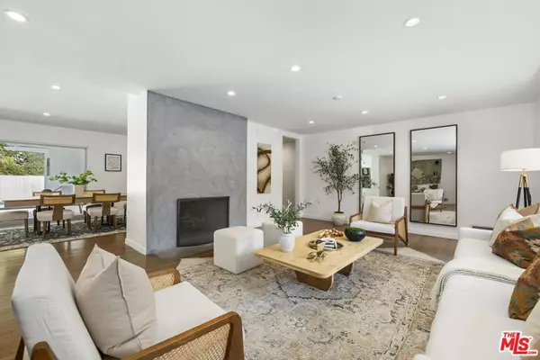 Los Angeles, CA 90049,654 Elkins RD