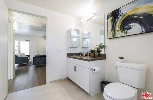 Glendale, CA 91204,521 W Colorado ST #403