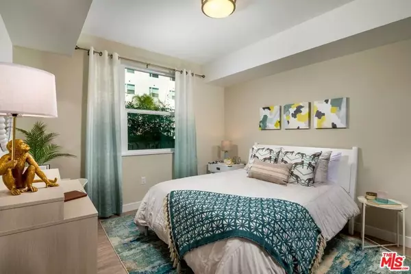 El Monte, CA 91731,10568 Promenade Gateway #439