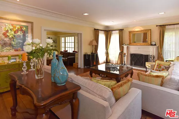 Los Angeles, CA 90004,218 Lorraine