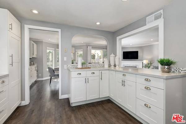 Agoura Hills, CA 91301,5311 Francisca WAY