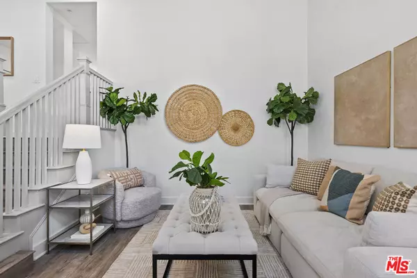 Playa Vista, CA 90094,6010 Celedon Creek #4
