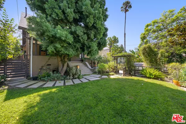 1650 Maltman AVE, Los Angeles, CA 90026