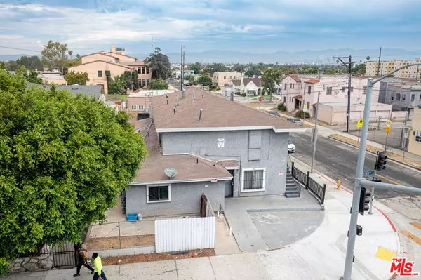 Los Angeles, CA 90047,1901 W Florence AVE