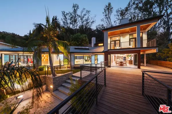 Studio City, CA 91604,3627 Woodhill Canyon RD