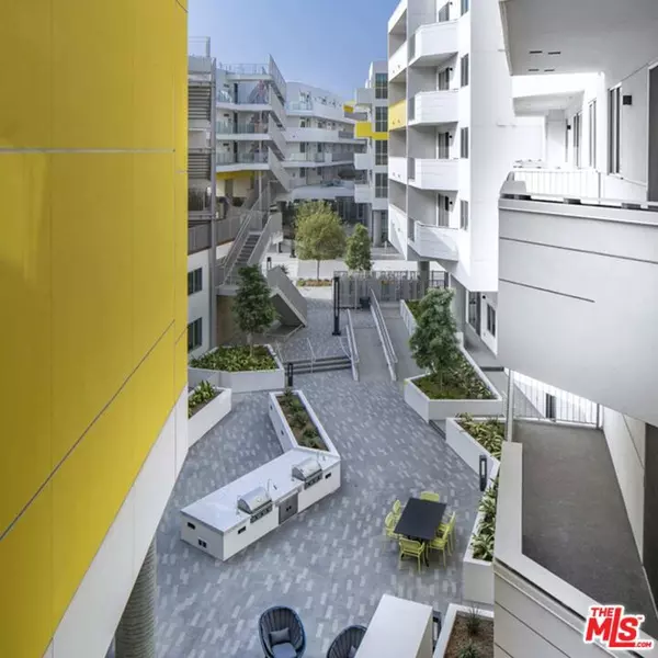 Santa Monica, CA 90404,2929 pennsylvania AVE #329