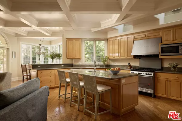 Pacific Palisades, CA 90272,1300 Monaco DR