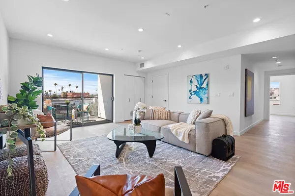 321 S Oxford AVE #403, Los Angeles, CA 90010