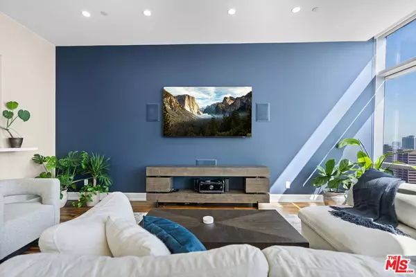 900 W Olympic BLVD #32G, Los Angeles, CA 90015